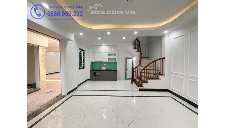 Bán nhà Xuân Phương diện tích 35m² x5T 4PN ngõ thoáng, gửi ô tô nhà văn hóa ngay gần